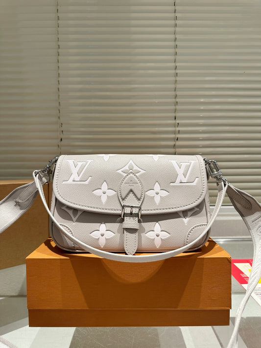 LV Diane